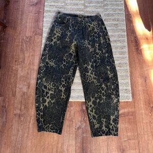 Leopard Barrel Jean